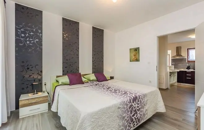 Apart Daire (Two Bedroom Apartment with Terrace an)