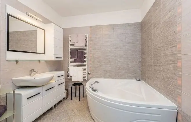 Apart Daire (Two Bedroom Apartment with Terrace an)