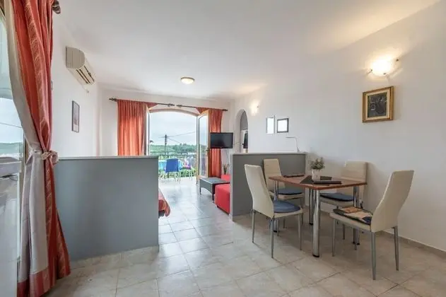 Apart Daire (One Bedroom Apartment with Terrace)
