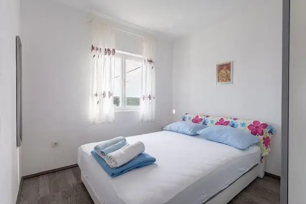 Apart Daire (Two Bedroom Apartment with Terrace)