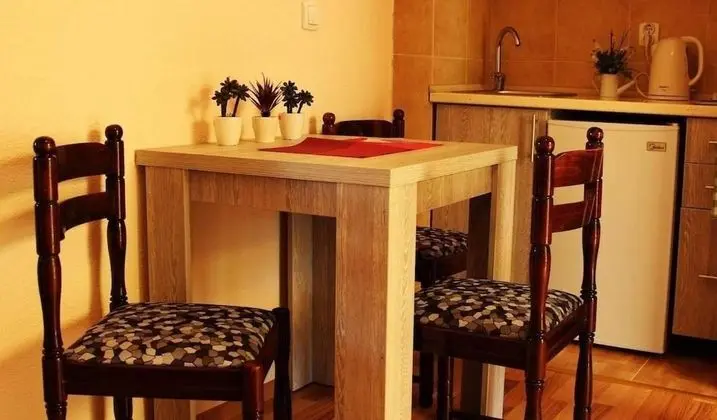 Apart Daire, 2 Yatak Odası, Balkon
