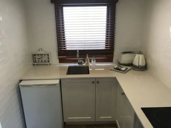 Stüdyo (35 Kite St)