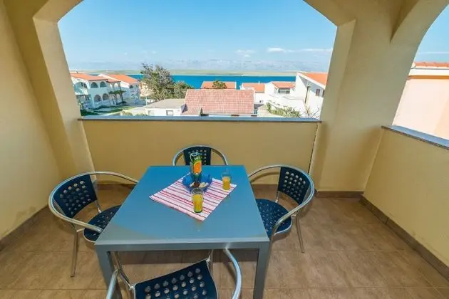 Apart Daire, Deniz Manzaralı (A5)