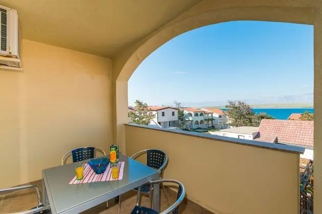 Apart Daire, Deniz Manzaralı (A5)