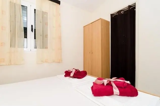 Stüdyo (Studio Apartment with Sea View)