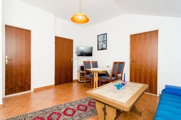 Apart Daire (One Bedroom Apartment Patio and Side )