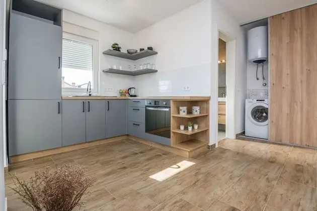 Economy Apartment (A3)