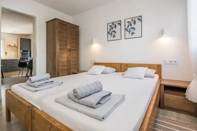 Family Apartment (A2)