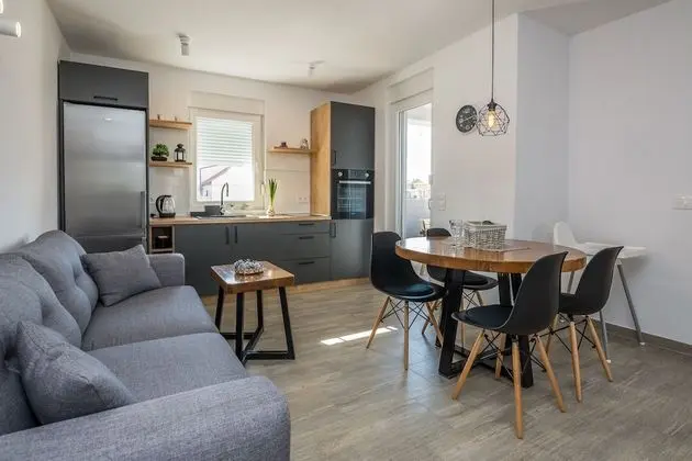 Family Apartment (A2)