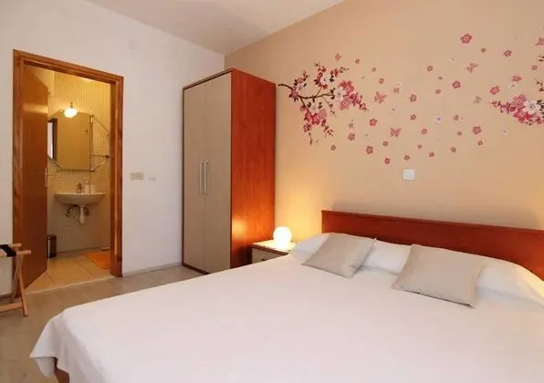 Superior Apart Daire, 2 Yatak Odası, Balkon, Deniz Manzaralı