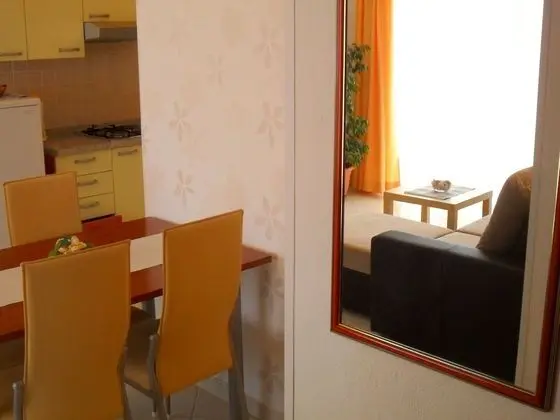 Superior Apart Daire, 2 Yatak Odası, Balkon, Deniz Manzaralı