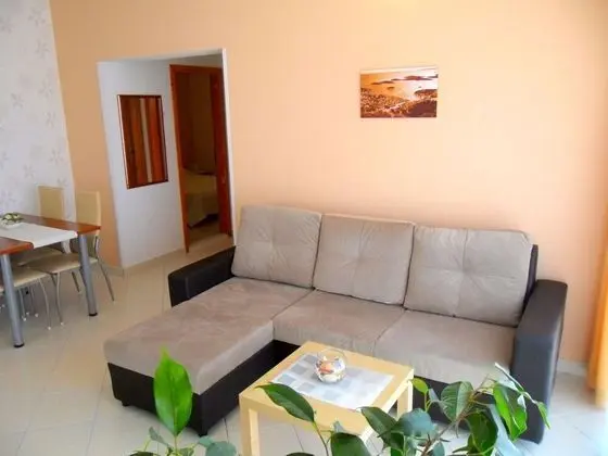 Superior Apart Daire, 2 Yatak Odası, Balkon, Deniz Manzaralı