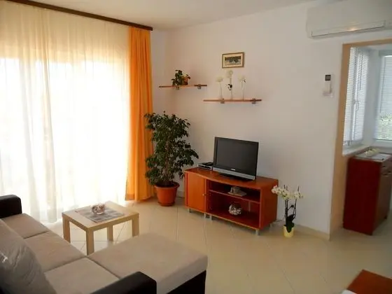Superior Apart Daire, 2 Yatak Odası, Balkon, Deniz Manzaralı