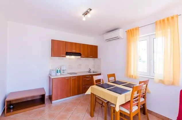Apart Daire (Comfort One Bedroom apt with Balcony)