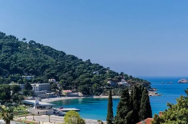 Apart Daire (Comfort One Bedroom apt with Balcony)