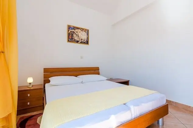 Stüdyo (Studio Apartment with Balcony)