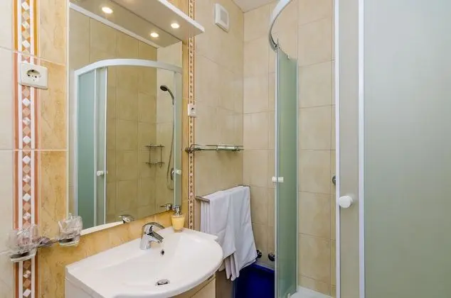 Stüdyo (Studio Apartment with Balcony)