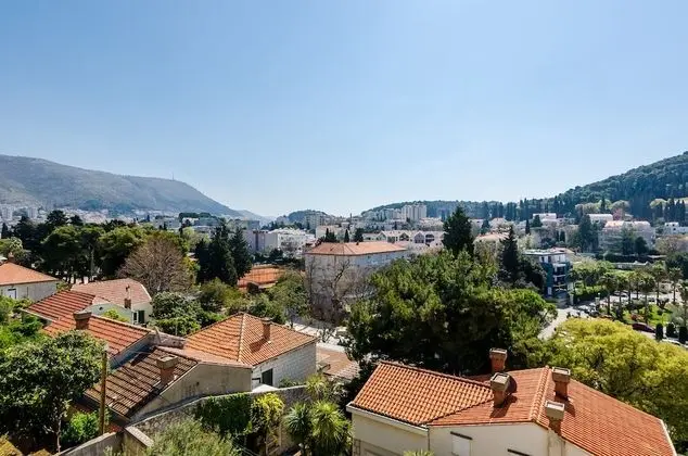 Stüdyo (Studio Apartment with Balcony)