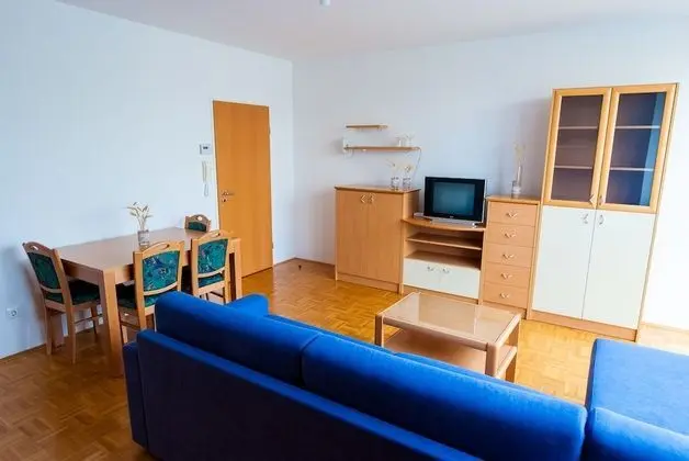 Stüdyo, Şehir Manzaralı