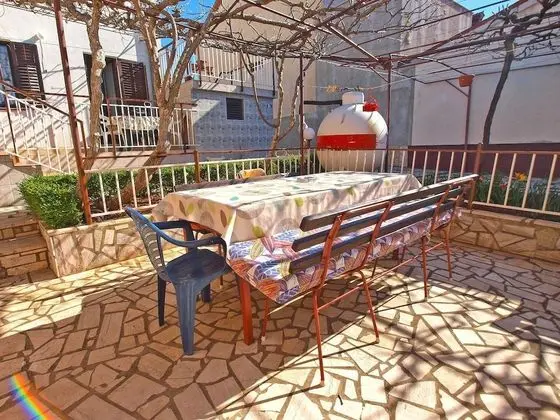 Apart Daire, 1 Yatak Odası (1306/12413)