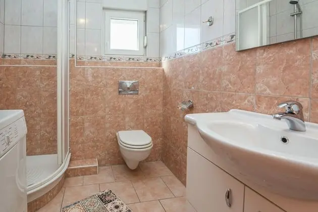 Family Apartment (A1)