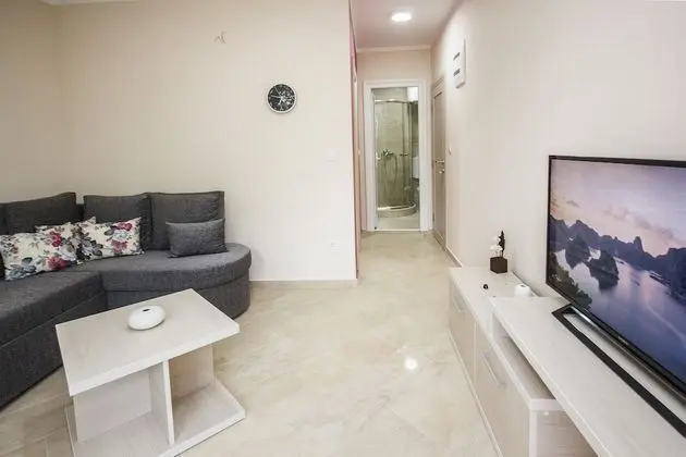 Apart Daire, Birden Çok Yatak, Sigara İçilmez
