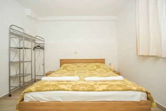 Apart Daire, 1 Çift Kişilik Yatak