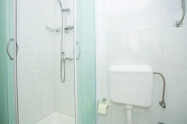 Apart Daire, 1 Çift Kişilik Yatak
