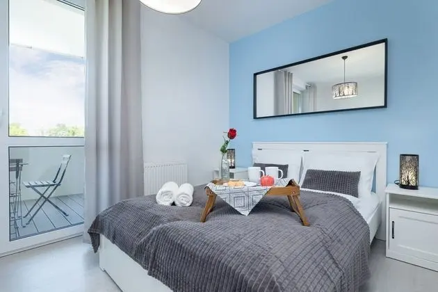 Apart Daire, 2 Yatak Odası, Balkon, Nehir Manzaralı
