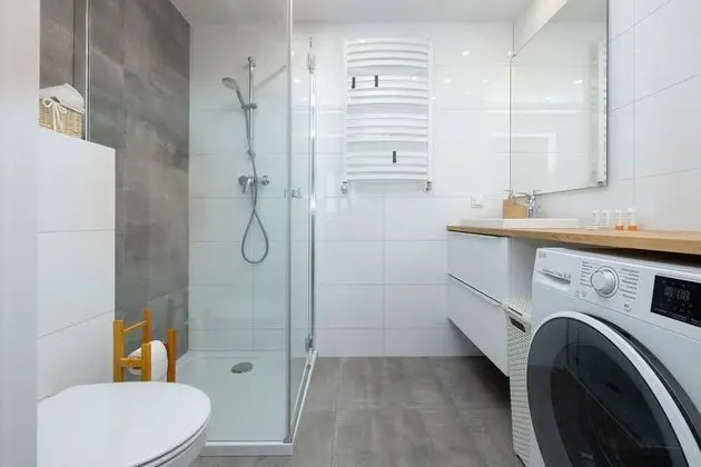 Apart Daire, 2 Yatak Odası, Balkon, Nehir Manzaralı