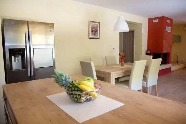 Apart Daire, 2 Yatak Odası, Sigara İçilmez