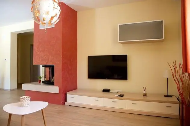 Apart Daire, 2 Yatak Odası, Sigara İçilmez