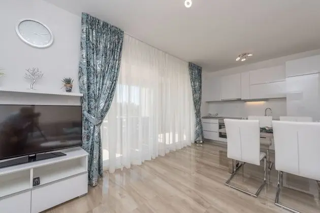 Apartment, 2 Bedrooms, Terrace