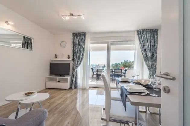 Apartment, 2 Bedrooms, Terrace