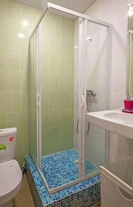 Apart Daire, 2 Tek Kişilik Yatak (1)