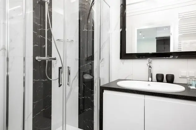 Apart Daire, 2 Yatak Odası, Balkon