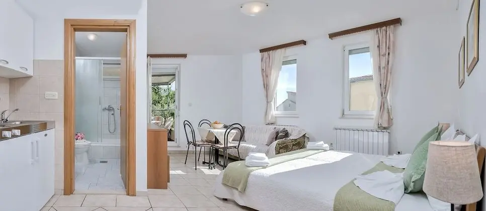 Stüdyo, Balkon, Kısmi Deniz Manzaralı (1)