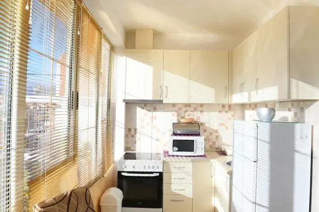 Comfort Apart Daire, 1 En Büyük (King) Boy Yatak ve Çekyat, Sigara İçilmez, Şehir Manzaralı