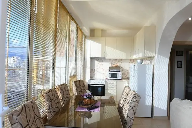 Comfort Apart Daire, 1 En Büyük (King) Boy Yatak ve Çekyat, Sigara İçilmez, Şehir Manzaralı