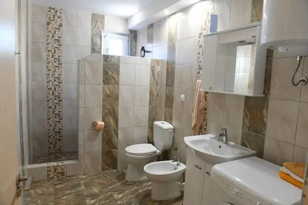 Comfort Apart Daire, 1 En Büyük (King) Boy Yatak ve Çekyat, Sigara İçilmez, Şehir Manzaralı