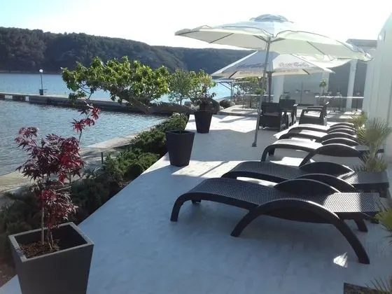 Oda, 1 Yatak Odası, Sigara İçilebilir, Teras