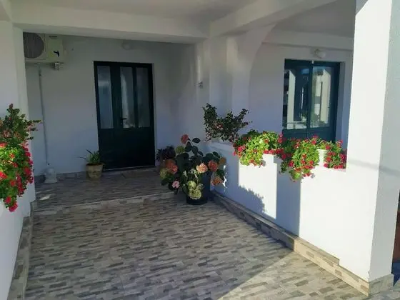 Oda, 1 Yatak Odası, Sigara İçilebilir, Teras