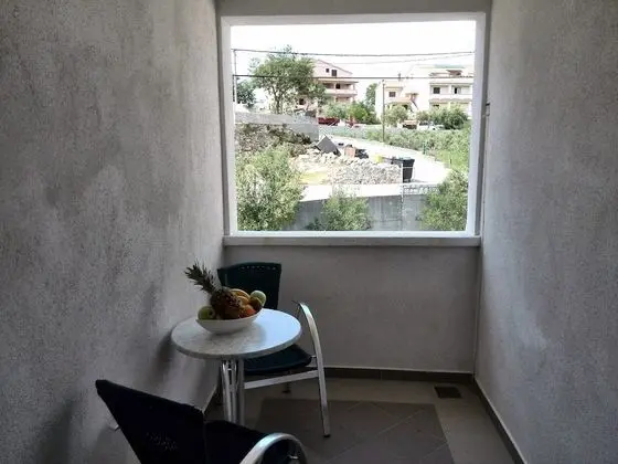 Oda, 1 Yatak Odası, Sigara İçilebilir, Teras