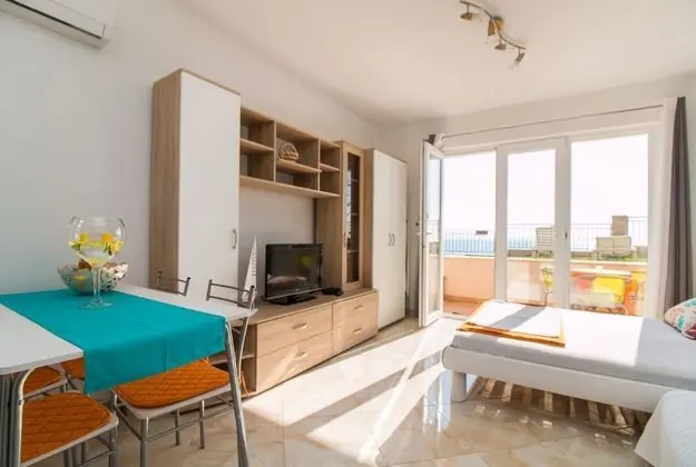 Stüdyo, Teras, Deniz Manzaralı