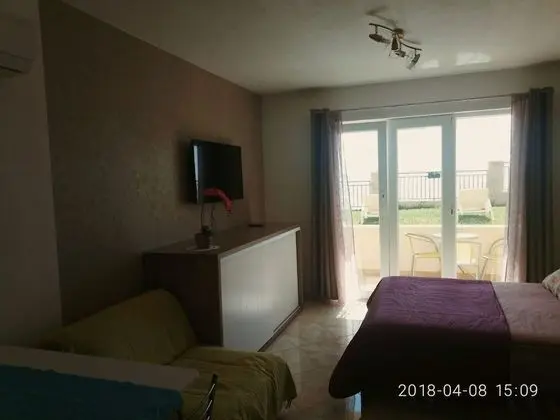 Stüdyo, Teras, Deniz Manzaralı