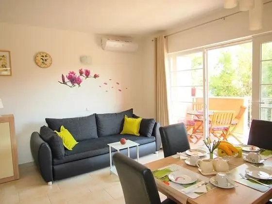 Apart Daire (One Bedroom Apartment with Terrace)