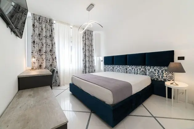 City Oda, 1 En Büyük (King) Boy Yatak, Sigara İçilmez, Banyolu/Duşlu