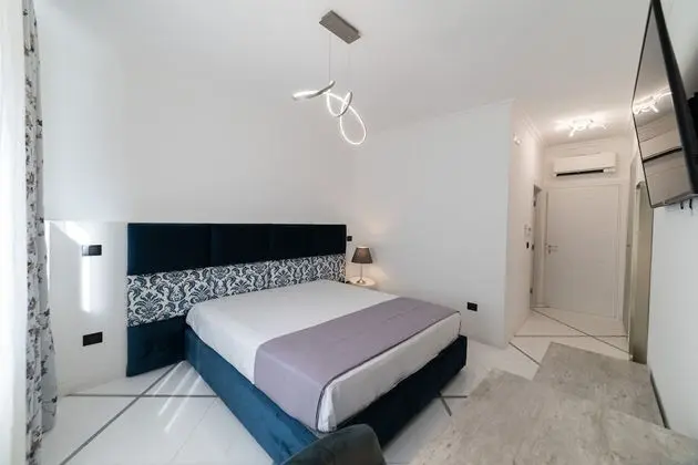 City Oda, 1 En Büyük (King) Boy Yatak, Sigara İçilmez, Banyolu/Duşlu