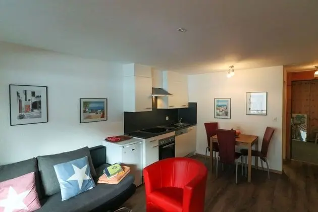 Studio 204 Schmid (Cleaning Fee 70 CHF)