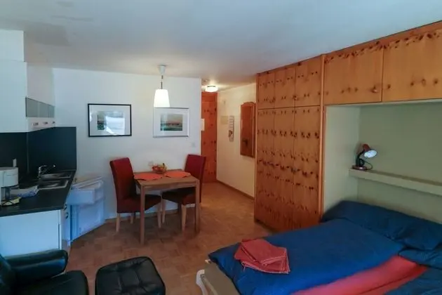 Studio 302 Ostler (Cleaning Fee 70 CHF)